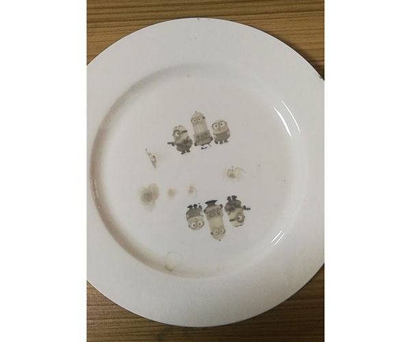 白骨瓷激光打標效果