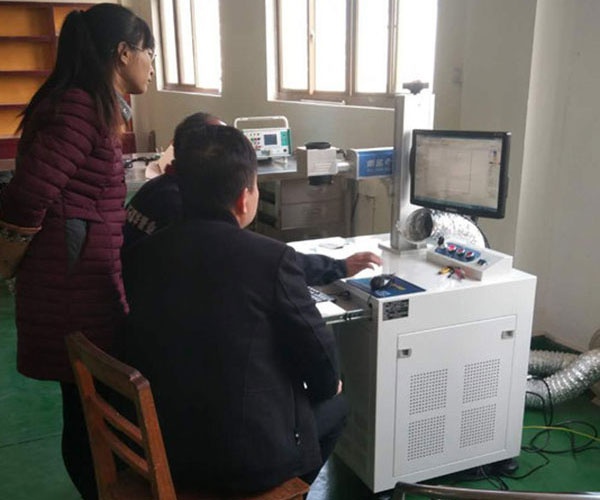 廠牌標牌激光打標機