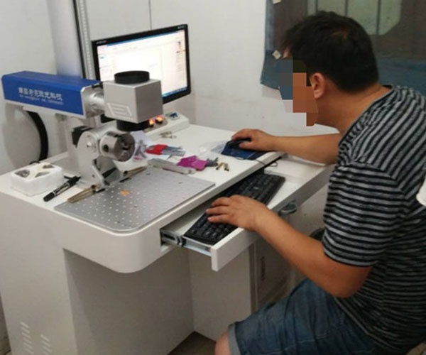 工藝筷子激光刻字機